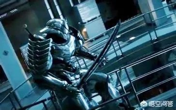 为什么罗根在《金刚狼1》和《金刚狼2》里的实力不一样？