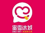 女子称蜜雪冰城中喝出活苍蝇乱爬！你认为女子该如何维权？