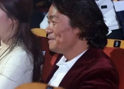 王宝强妈妈是因为什么原因被大家所熟知？