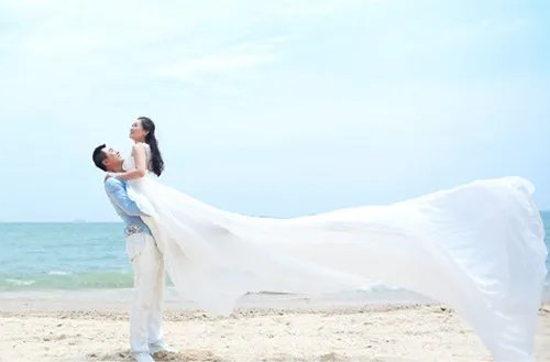 厦门婚纱摄影团购的猫腻 选对摄影机构很重要