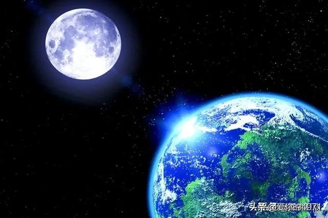 你曾拍过或者见过的最美的月亮是什么样的？