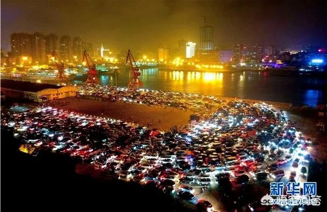 近日，海南海口因天气原因，旅客滞留严重，机票价格涨了10倍。为什么不提前做出预报？