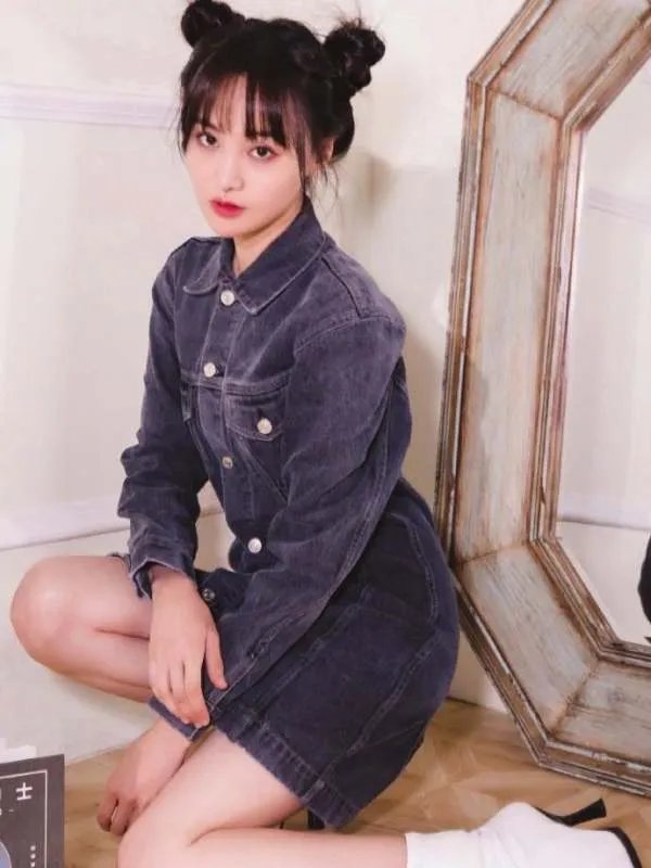 郑爽风波后首次露面,你认为郑爽会被彻底封杀吗?