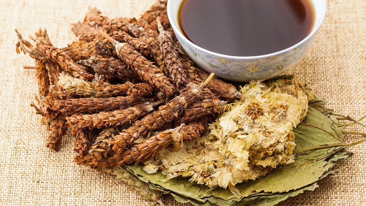 鸡汤的功效与作用 鸡汤有什么营养