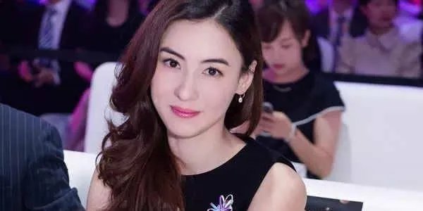 张柏芝第三胎和谁生的？