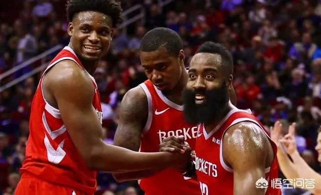 6人上双，哈登31+8+10率火箭121-105轻取老鹰，怎么评价这场比赛？