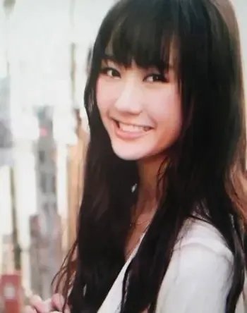 花泽香菜结婚了,恋爱却依旧还在循环