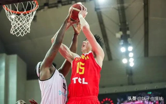 俞长栋在个人媒体上和周琦互动，细节说明周琦很有可能回归新疆男篮，对此你怎么看？