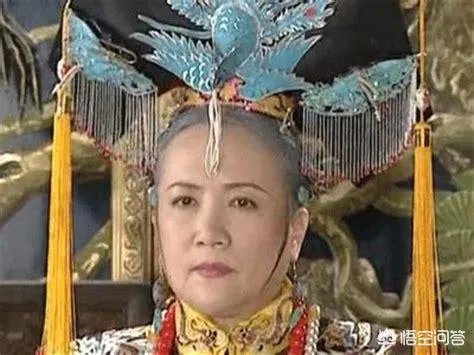 还珠格格里的老佛爷真的是甄嬛吗？