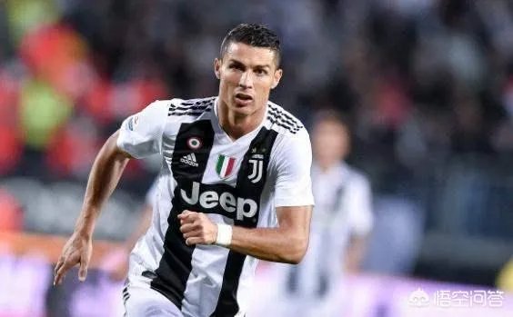 被球迷挑衅叫梅西，C罗摸裆回应，他会被追加处罚吗？