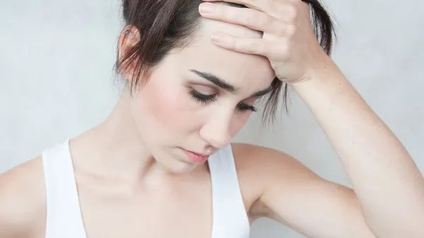 失神发作的症状是什么?失神发作如何治疗?