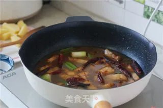 土豆红烧肉