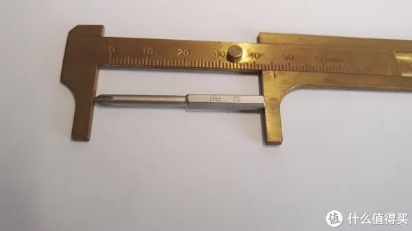 我的那些电动工具们 篇三十五：好用才是硬道理—小评手里在用的四款精修螺丝刀套装