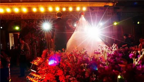 梦幻婚礼图片欣赏   如何布置梦幻婚礼