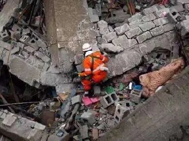 内蒙发生地震，我们在遇到地震的时候如何去应对？