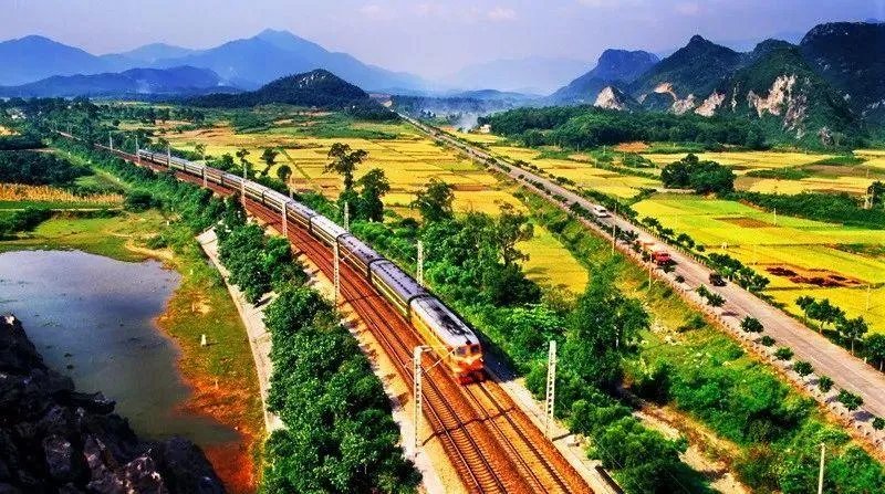 京广高铁部分列车晚点2小时以上，你知道这其中的原因吗？