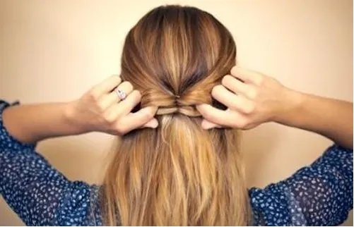 怎么扎蝴蝶结发型、