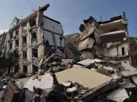 内蒙发生地震，我们在遇到地震的时候如何去应对？