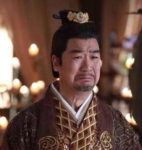 张国立晒搞笑自拍，走“逗比”路线了？