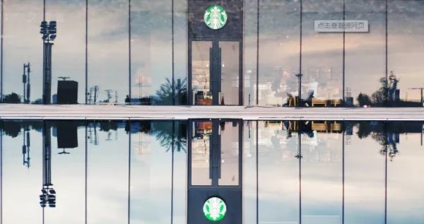 就算大雨让这座城市颠倒 是什么歌