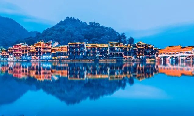 凤凰城在哪里 凤凰城是哪个城市的