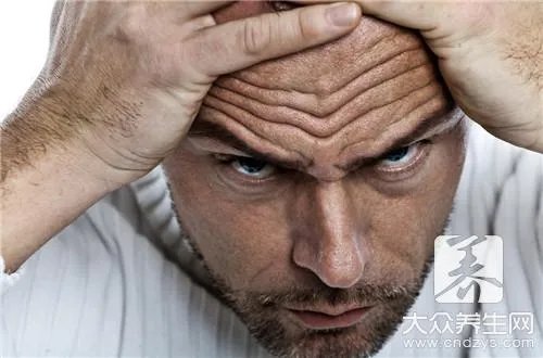 额头平适合露额头吗