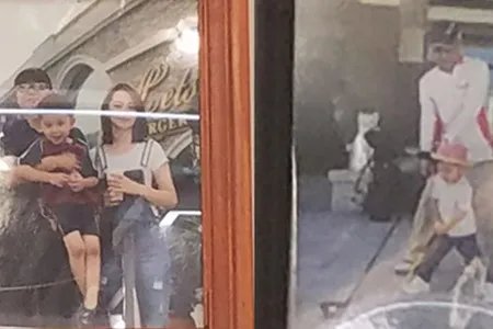 邓莎全家福首曝光 大麟子爸爸终于不再神秘了