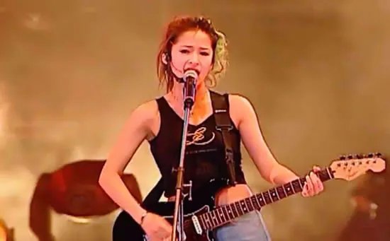 五音不全的人适合唱什么歌