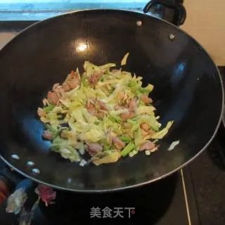 圆白菜炒肉
