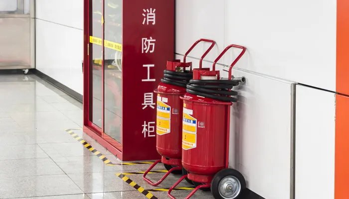 灭火器的操作使用步骤是什么 灭火器的使用步骤是什么