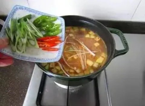 韩国大酱汤的做法是怎样的?