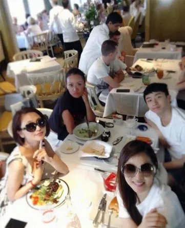 伊能静发张照片为什么又秒删了?