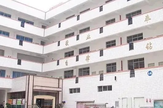 昆明市第八中学怎么样？