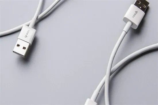 数据线里面的四根线分别是什么