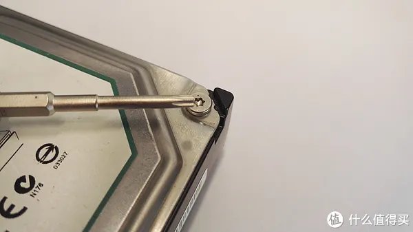 我的那些电动工具们 篇三十五：好用才是硬道理—小评手里在用的四款精修螺丝刀套装