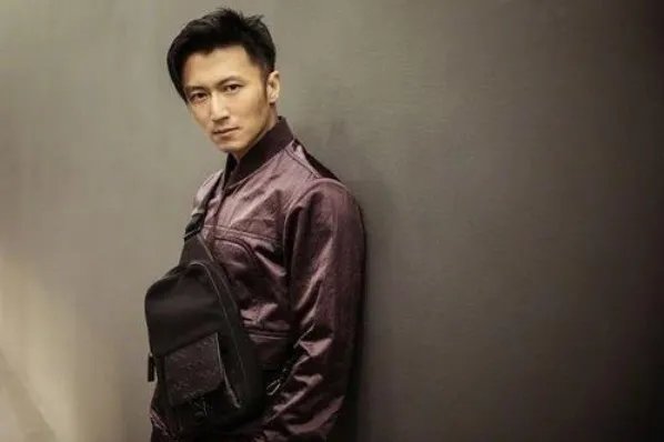 谢贤身高直逼180，为何儿子谢霆锋身高仅仅170出头？