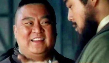 打虎将李忠为什么那么吝啬呢？他的性格是怎样的？