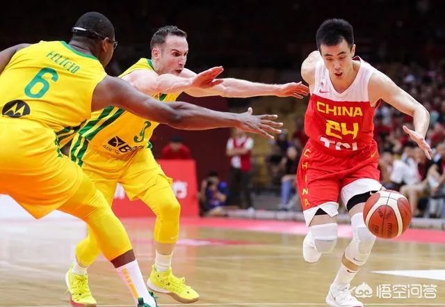 中国男篮70-73巴西，孙铭徽14分钟拿下9分2，方硕39分钟9分，怎么评价？