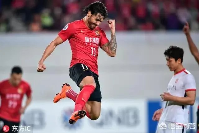 恒大38岁老将郑智送出世界级妙传，就连央视解说也被征服感叹！你怎么看？