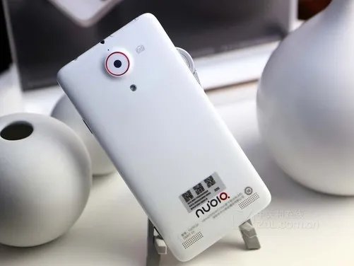 快过年了买什么 盘点1K-4K最具看点手机