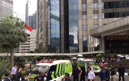 印尼大楼发生坍塌伤亡情况如何？