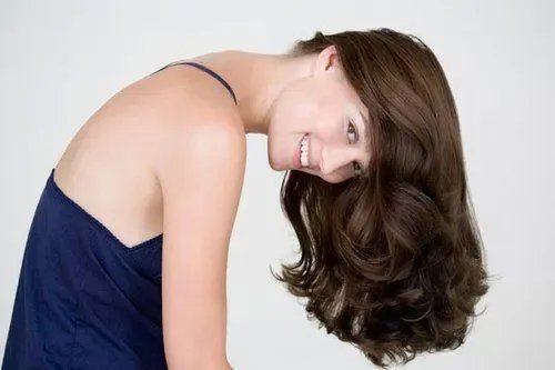 怎么让头发变硬