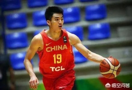 赵继伟突然受伤，辽宁队有意新赛季召回高诗岩，吉林队会同意吗？