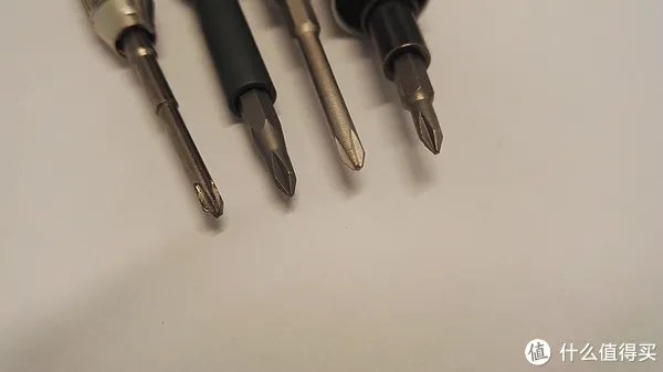 我的那些电动工具们 篇三十五：好用才是硬道理—小评手里在用的四款精修螺丝刀套装