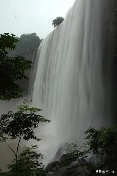 青龙大瀑布有什么景点?