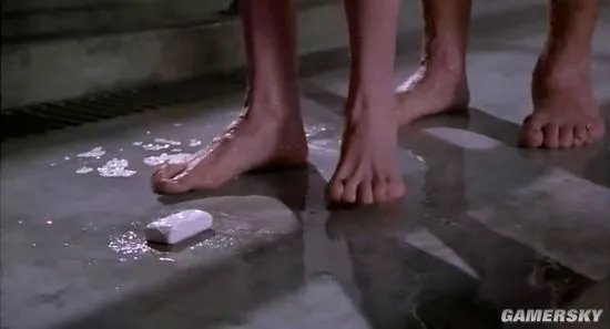 你知道捡肥皂的由来吗?十部笑出腹肌的喜剧电影