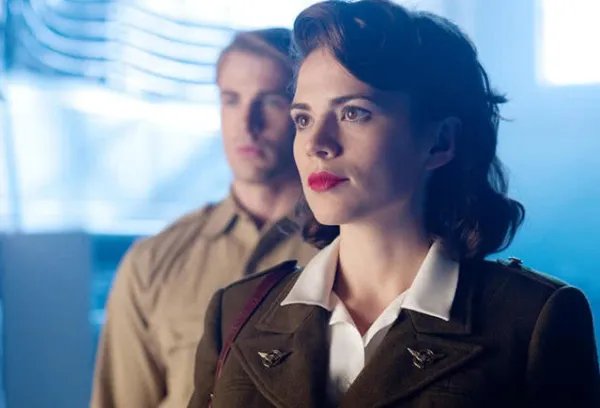 美国队长女主角结局