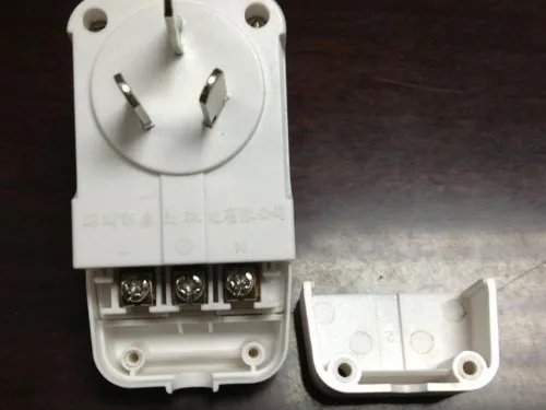 漏电保护插头怎样接