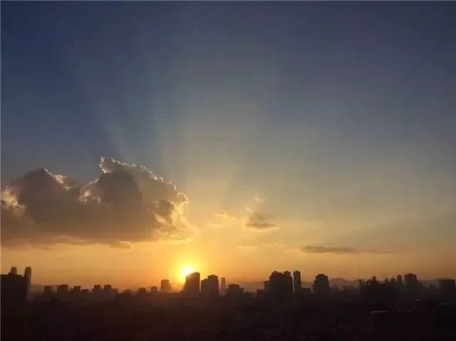 昆明,你就是个P!