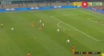 王燊超是中后卫？